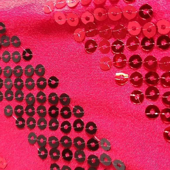 rue 21 Red Sequined Tank Top. XS. - Picture 3 of 5